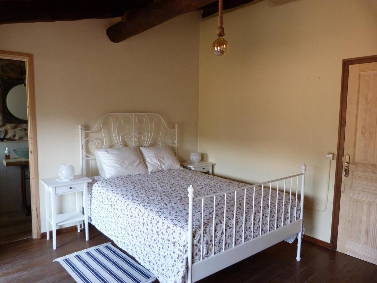 Les Magranes Bed & Breakfast Argelaguer Ngoại thất bức ảnh