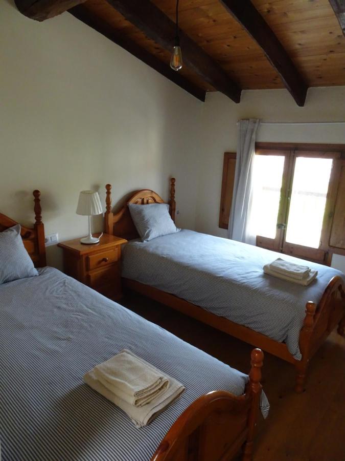 Les Magranes Bed & Breakfast Argelaguer Ngoại thất bức ảnh