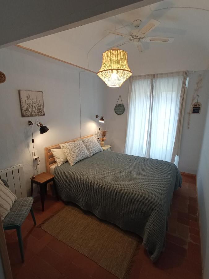 Les Magranes Bed & Breakfast Argelaguer Ngoại thất bức ảnh
